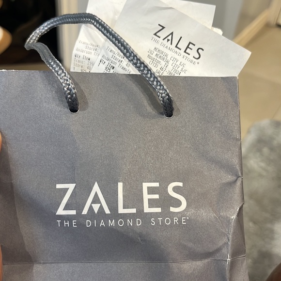 NWT 100% white gold, genuine diamond earring and pendant set. - Picture 2 of 3